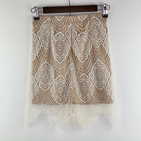 Tobi Womens Skirt Lace Stretchy Fitted Cream S - Picture 3 of 7